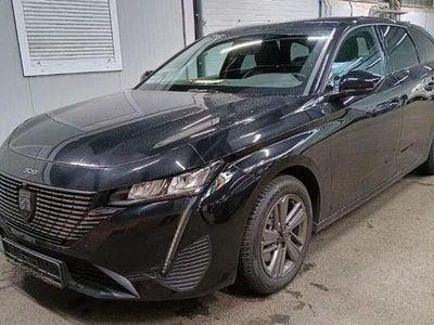 Gebraucht Peugeot 308 Allure 131 PS (96 kW) 2024 Schwarz Kombi