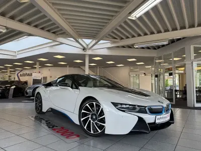 Gebraucht BMW i8 Performance 374 PS (275 kW) 2018 Weiß Cabrio