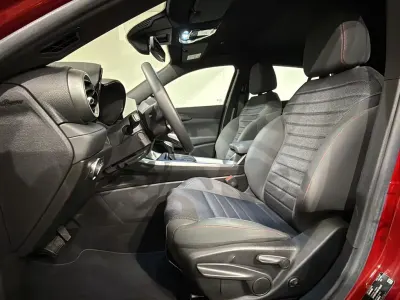 Occasion Alfa Romeo Tonale Sprint 131 ch (96 kW) 2023 Rouge SUV