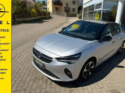 Używany Opel Corsa-e Elegance 100 kW (136 KM) 2022 Srebrny Hatchback