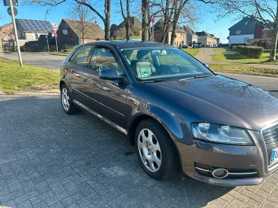 Gebraucht Audi A3 105 PS (77 kW) 2011 Braun Kleinwagen