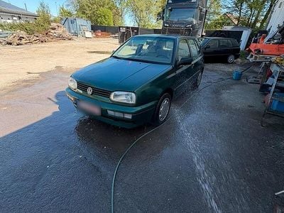 Brugt VW Golf III 90 HK (66 kW) 1997 Grøn Sedan