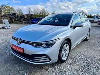 Usata VW Golf VIII Life 131 CV (96 kW) 2024 Argento Station wagon