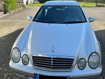 Mercedes CLK230