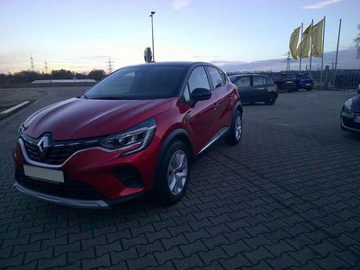 Gebraucht Renault Captur Experience 131 PS (96 kW) 2021 Rot nnp + schwarz gne SUV