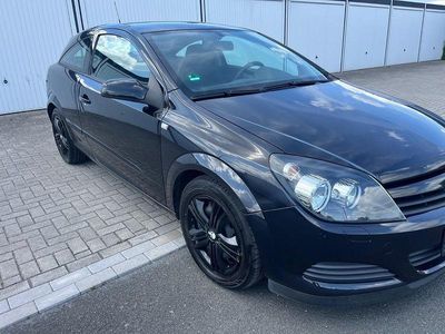 Opel Astra GTC