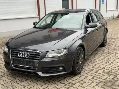 Gebraucht Audi A4 Ambition 160 PS (117 kW) 2012 Grau Kombi