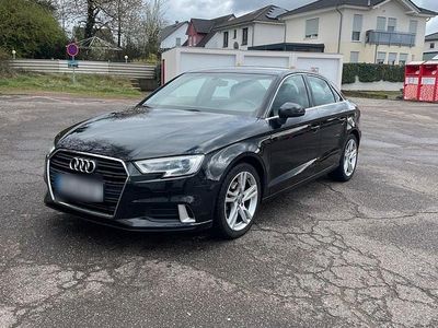 Gebraucht Audi A3 Sport 116 PS (85 kW) 2018 Schwarz Limousine