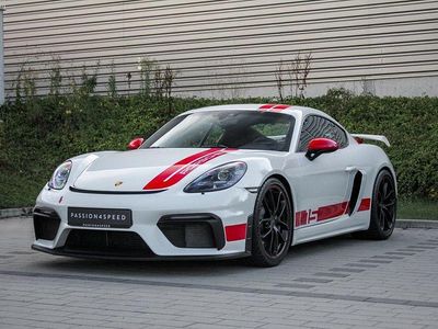 Porsche Cayman GT4