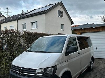 Używany VW Transporter 150 KM (110 kW) 2017 Biały Van