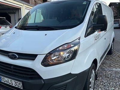 Second-hand Ford Transit 131 CP (96 kW) 2016 Alb Monovolum