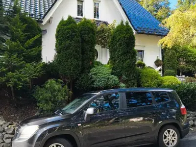 Gebraucht Opel Zafira Tourer Edition 165 PS (121 kW) 2012 Schwarz Van / Kleinbus