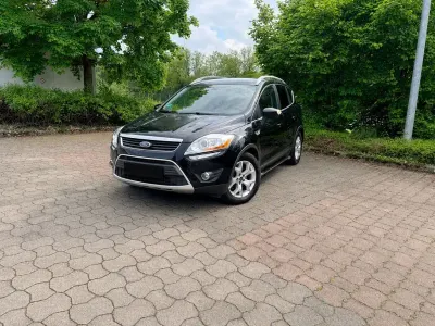Gebraucht Ford Kuga Titanium 163 PS (119 kW) 2012 Schwarz SUV