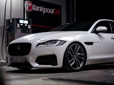 gebraucht Jaguar XF 30d R-Sport