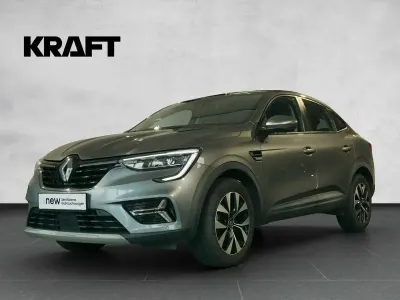 Second-hand Renault Arkana Zen 140 CP (102 kW) 2022 Gri SUV