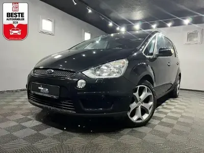 Używany Ford S-MAX Titanium 175 KM (128 kW) 2009 Czarny Minivan