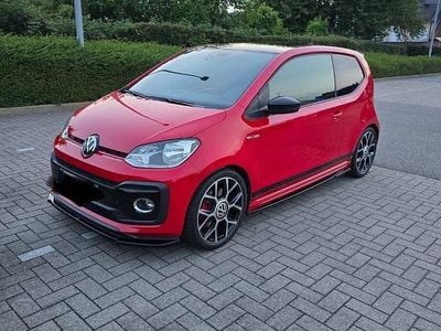 Rot Gebraucht 2019 VW up! GTI Kleinwagen | 13.400 € (Fairer Preis)