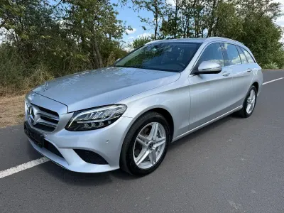 Gebraucht Mercedes C220 Avantgarde 194 PS (142 kW) 2018 Silber Kombi