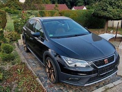 Schwarz Gebraucht 2017 Seat Leon X-Perience 4Drive Kombi | 12.800 € (Fairer Preis)