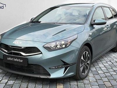 Nouă Kia Ceed Sportswagon 140 CP (102 kW) 2026 Gri Break