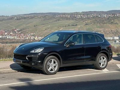 Gebraucht Porsche Cayenne 299 PS (219 kW) 2011 Panther schwarz metallic SUV