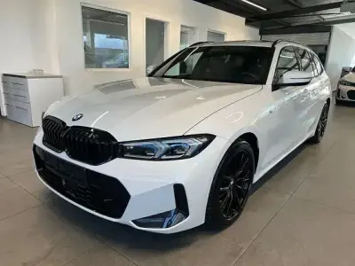 Gebraucht BMW 320 Comfort Edition 190 PS (139 kW) 2024 Schwarz Kombi