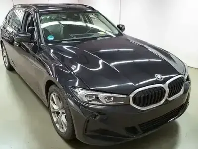 Gebraucht BMW 320 Shadowline 190 PS (139 kW) 2023 Schwarz Kombi