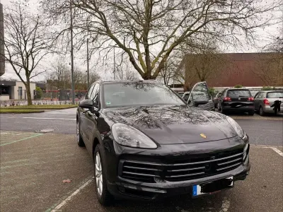 Second-hand Porsche Cayenne 340 CP (250 kW) 2018 Negru SUV