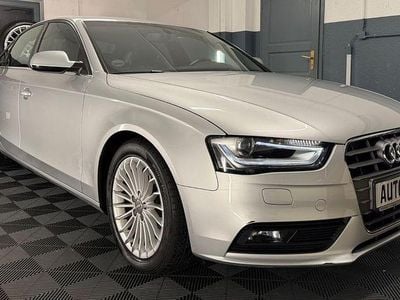 Gebraucht Audi A4 Attraction 136 PS (100 kW) 2012 Silber Limousine