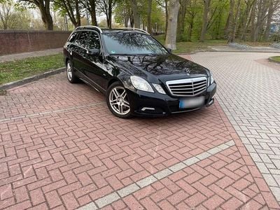 Usata Mercedes E350 231 CV (169 kW) 2009 Nero Station wagon