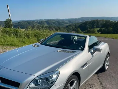 Gebraucht Mercedes SLK200 184 PS (135 kW) 2015 Silber Cabrio