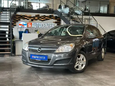 Gebraucht Opel Astra Edition 90 PS (66 kW) 2009 Grau Limousine