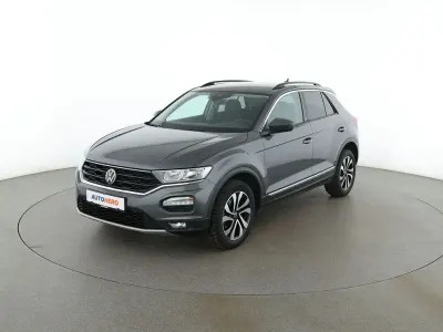 Begagnad VW T-Roc Active 110 HK (80 kW) 2021 Grå SUV