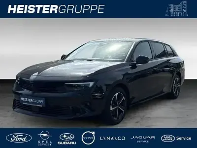 Gebraucht Opel Astra 131 PS (96 kW) 2024 Schwarz Kleinwagen