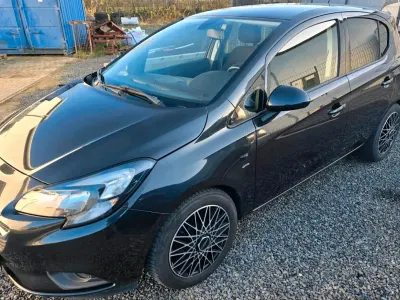 Gebraucht Opel Corsa drive 90 PS (66 kW) 2016 Schwarz Kleinwagen