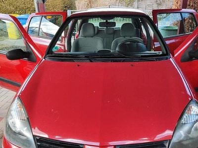 Second-hand Renault Clio II Campus 53 CP (38 kW) 2005 Roșu Hatchback