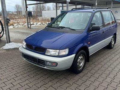 Gebraucht Mitsubishi Space Runner 122 PS (89 kW) 1998 Blau Van / Kleinbus