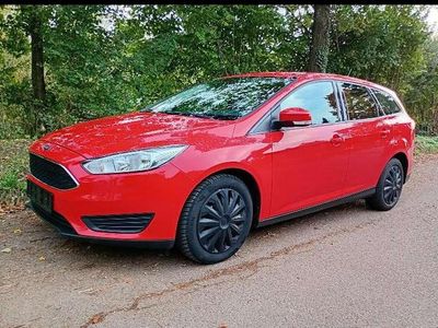 Racerot Gebraucht 2018 Ford Focus Trend Kombi | 7.999 € (Superpreis)