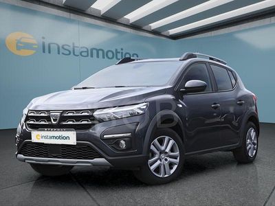 Grau Gebraucht 2022 Dacia Sandero Stepway Kleinwagen | 14.299 € (Fairer Preis)