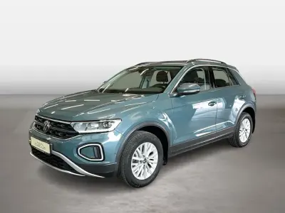 Gebraucht VW T-Roc Life 150 PS (110 kW) 2023 Petroleum blue SUV