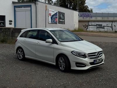 Mercedes B220