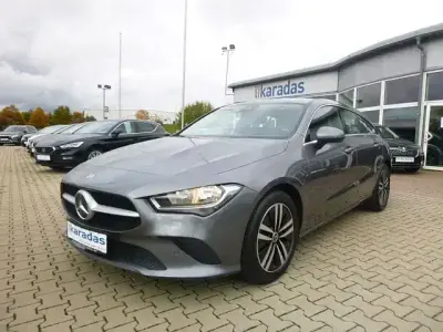 Używany Mercedes CLA200 Shooting Brake 150 KM (110 kW) 2023 Szary Kombi