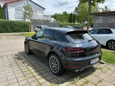 Gebraucht Porsche Macan S Diesel 258 PS (189 kW) 2016 Schwarz SUV