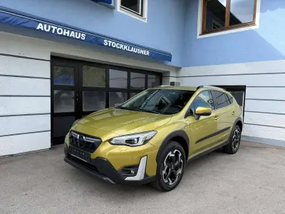 Gebraucht Subaru XV Comfort 150 PS (110 kW) 2022 Plasma yellow pearl (ucg) SUV