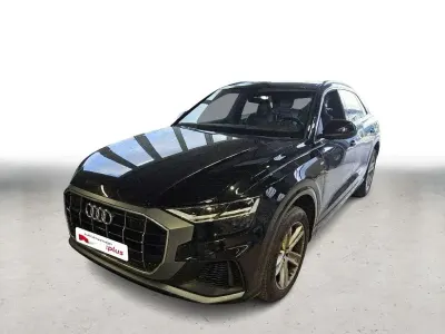 Gebraucht Audi Q8 Ambiente 381 PS (280 kW) 2023 Schwarz SUV