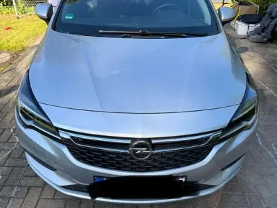 Gebraucht Opel Astra 136 PS (100 kW) 2018 Silber Kombi