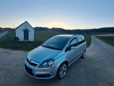 Gebraucht Opel Zafira 140 PS (102 kW) 2006 Silber Van / Kleinbus