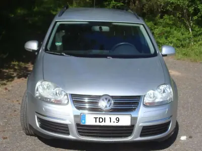 Gebraucht VW Golf VI Comfortline 105 PS (77 kW) 2008 Silber Kleinwagen