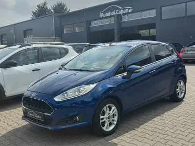 Używany Ford Fiesta Celebration 101 KM (74 kW) 2017 Niebieski Hatchback