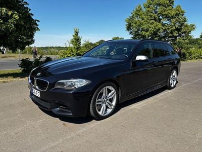BMW M550